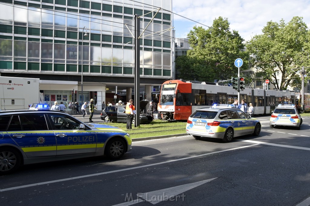 VU PKW Strab Koeln Mitte Caecilienstr Hohe Str P07.JPG - Miklos Laubert